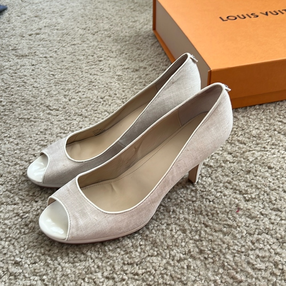 Calvin Klein pumps denim open toe Size 10